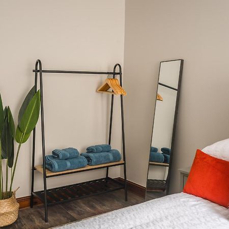 Doodle Den Apartamento Kendal Exterior foto