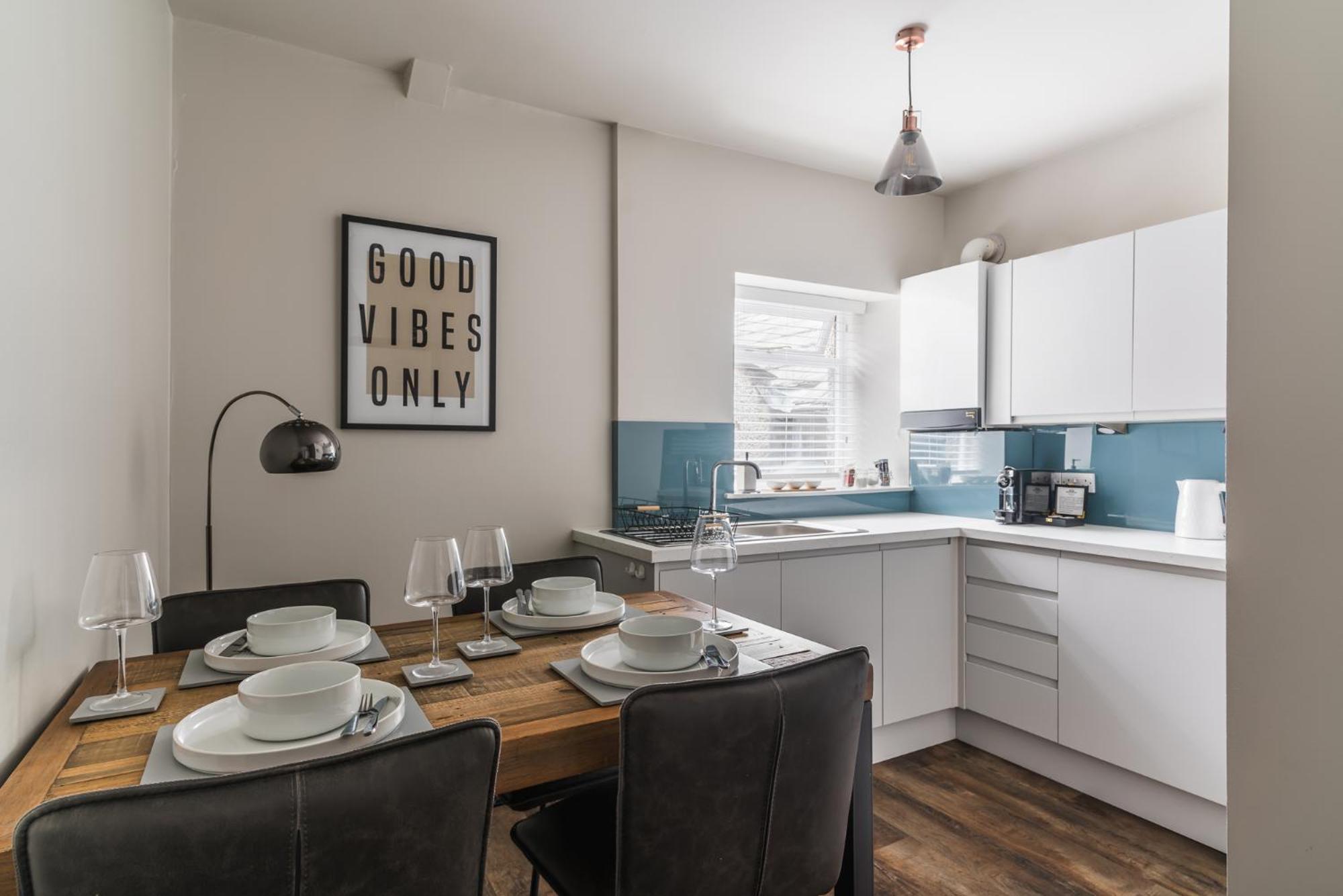 Doodle Den Apartamento Kendal Exterior foto
